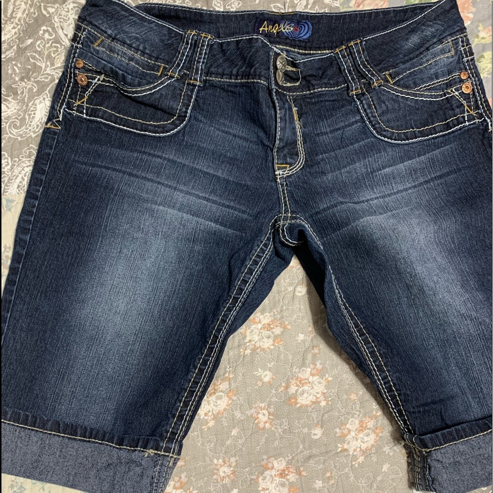 Angels Jean Capris